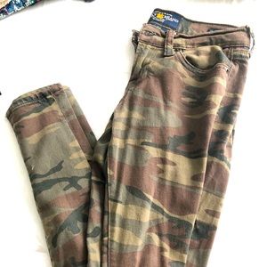 Women’s Jeans